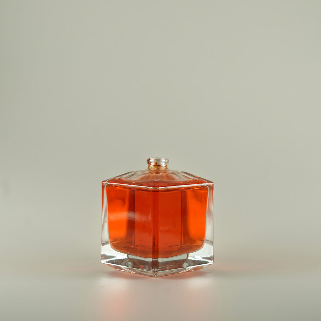 شیشه عطر 100 میلی لیتر باکارت کد 128700026002