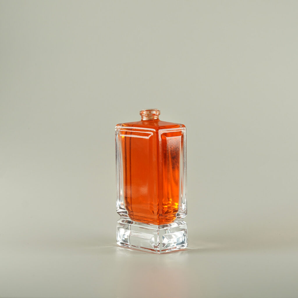 شیشه عطر 60 میلی لیتر پایین تراش کد 128700005002