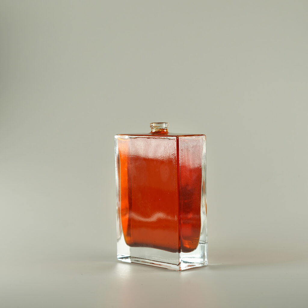 شیشه عطر 100 میلی لیتر LA کد 128700028002