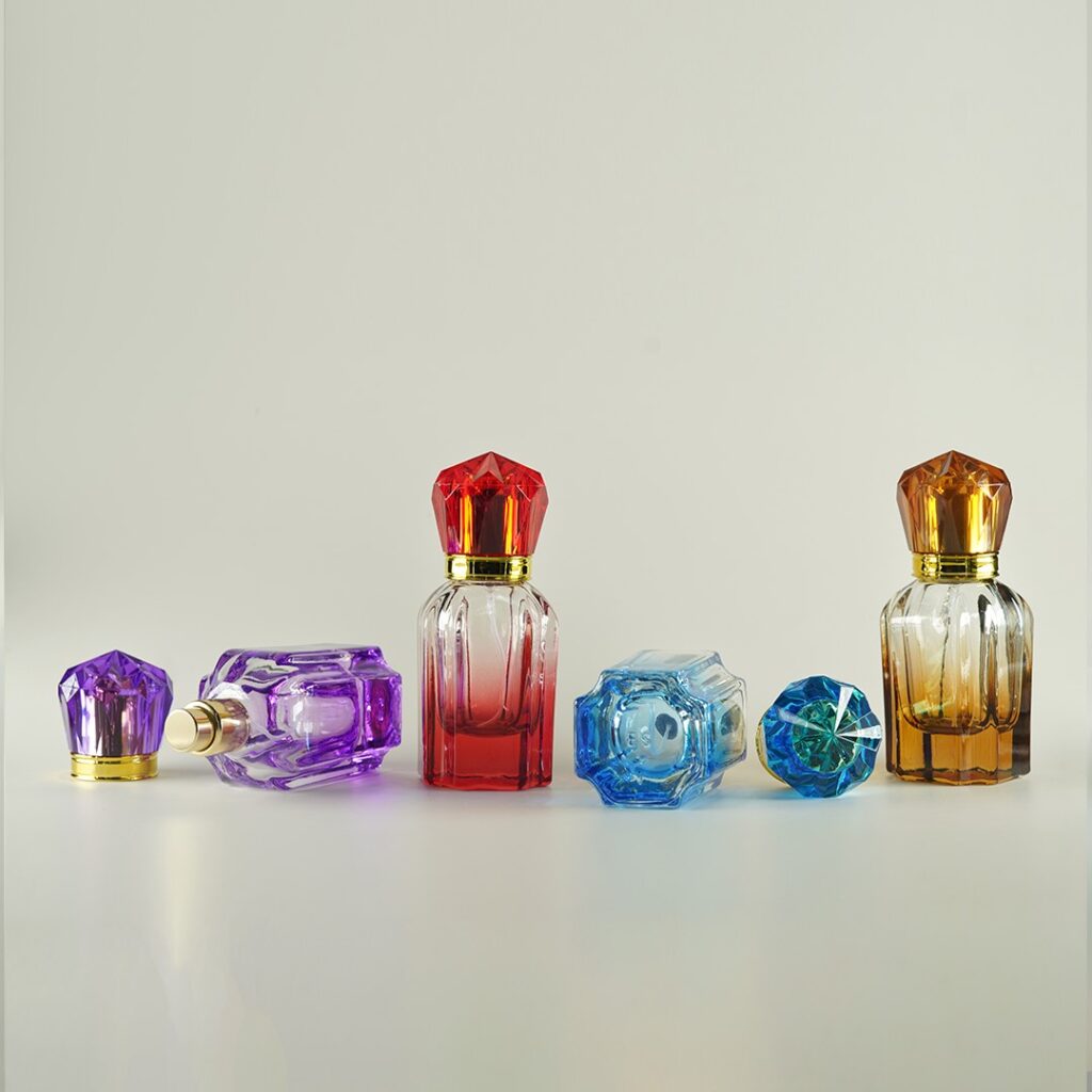 شیشه عطر 30 میلی لیتر سیندرلا کد 084777070019
